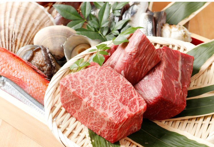 ▼魚類・肉類